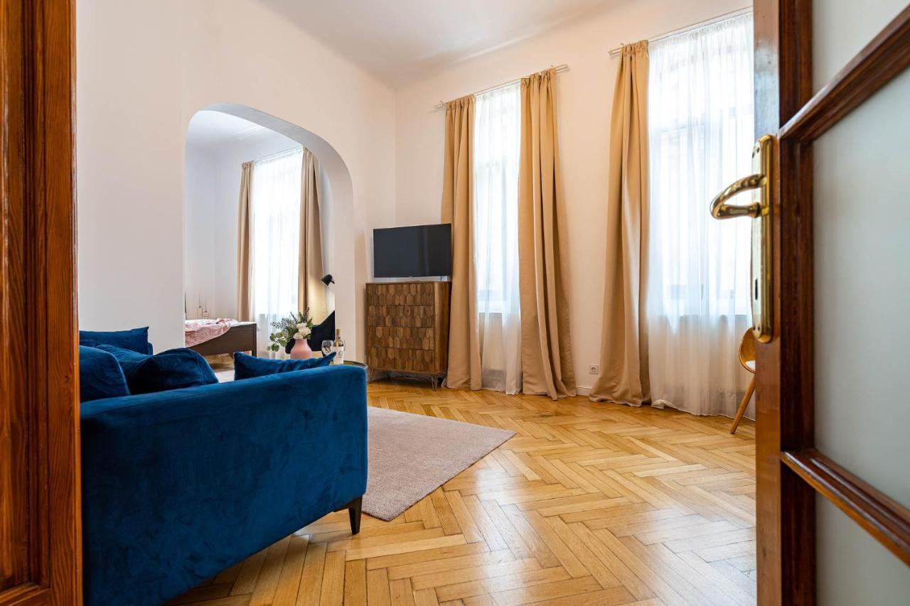 2Br Blue Cloud In The Centre Apartment Bucureşti Exterior foto